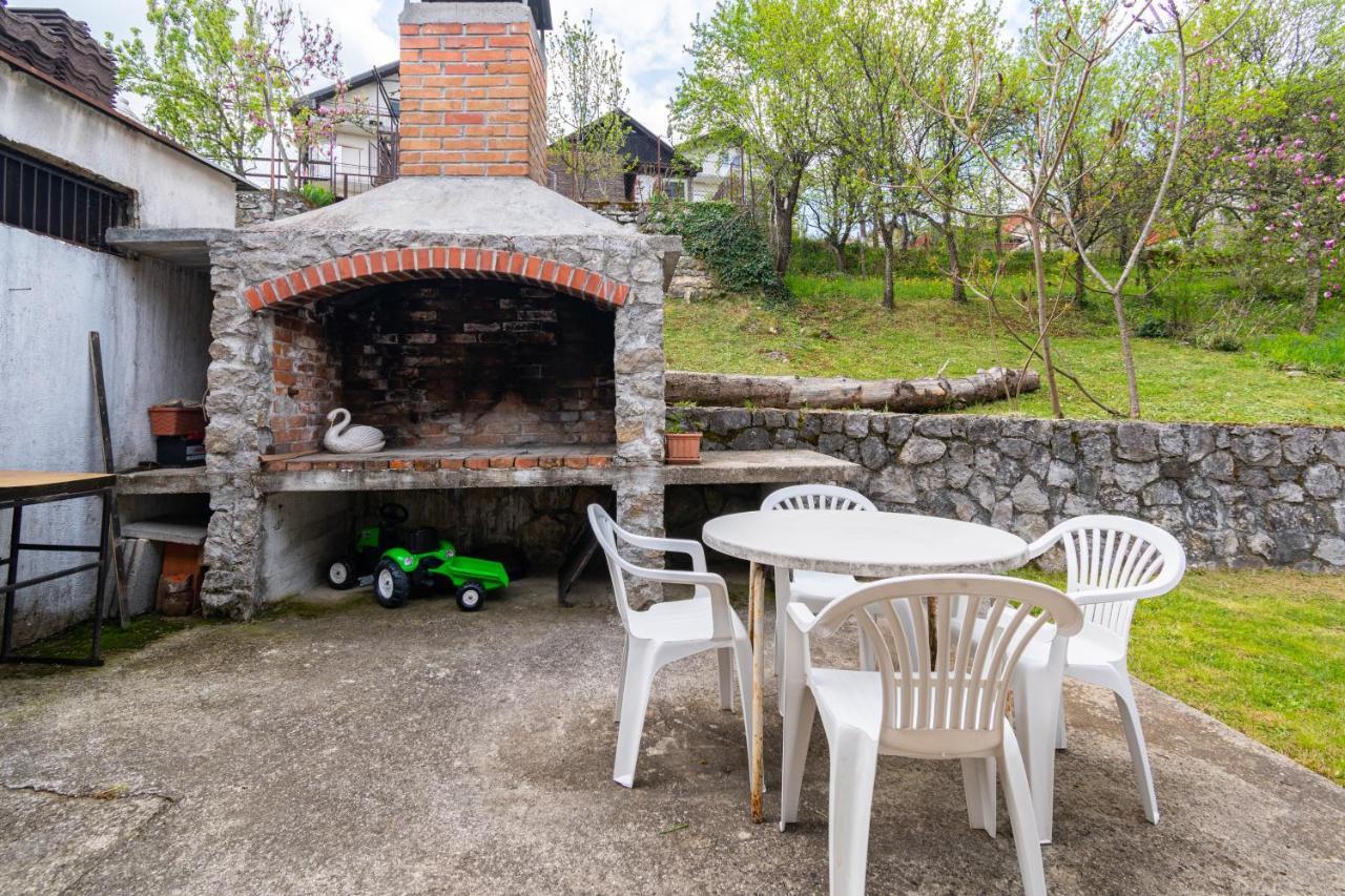 Apartments With A Parking Space Slunj, Plitvice - 18152 Exterior foto